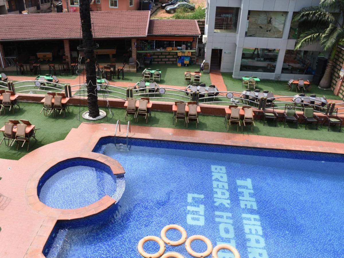 ฮาร์ด เบรก โฮเทล แอนด์ สวีท Hotel เอนูกู ภายนอก รูปภาพ